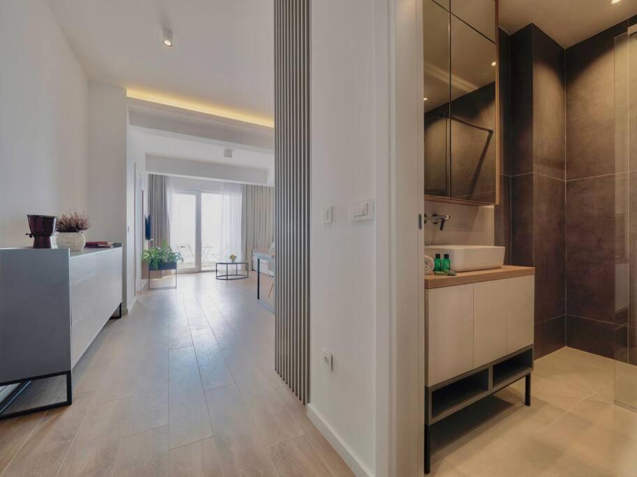 Appartement Lovely Partial Sea View One Bedroom Flat In Horizon Residences A24 *